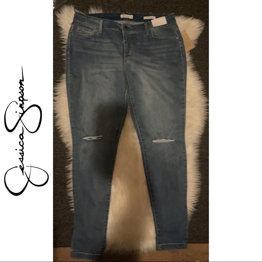 Jessica Simpson Forever Rolled Ankle Jeans